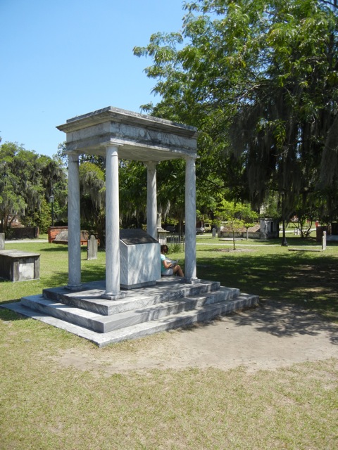 Gwinnett, Button, memorial in Savannah